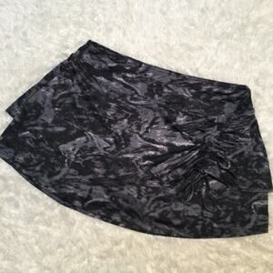 Marika Tek Skort Gray and Black L